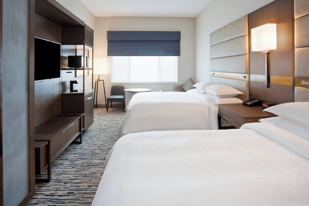 Room, 2 Double Beds - Photo 1