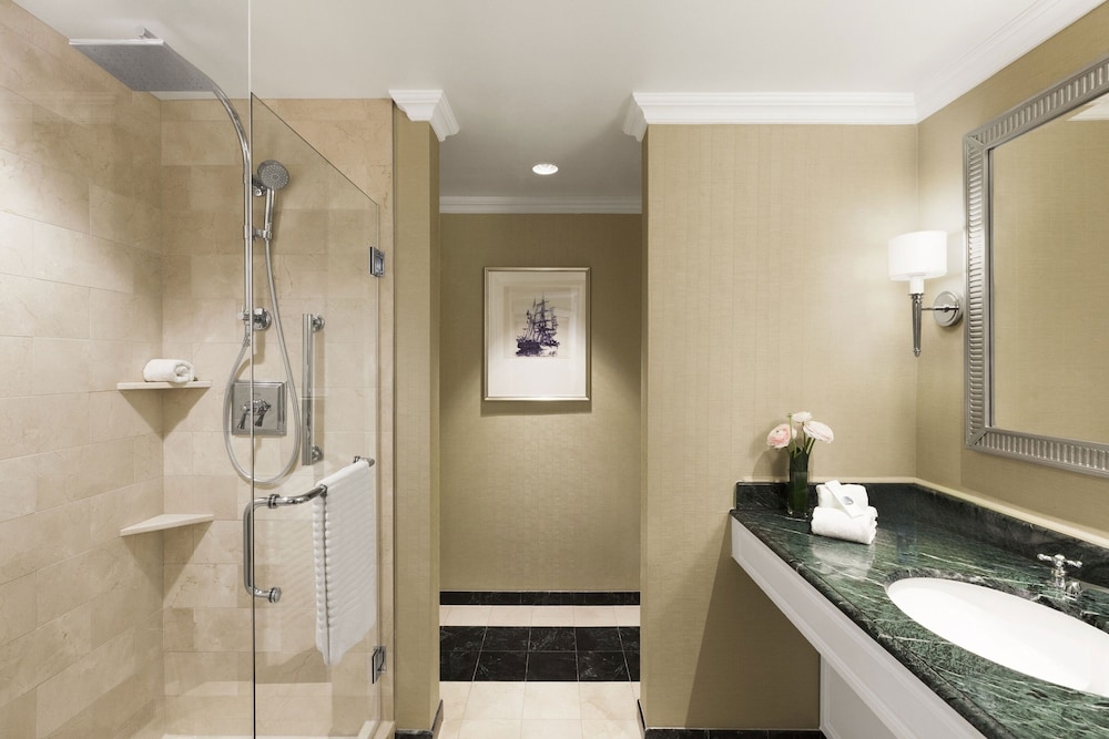 Standard Room, Accessible - Photo 5