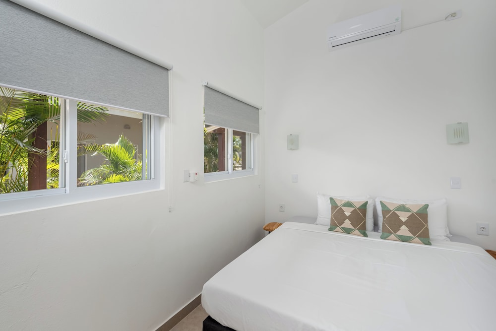 Comfort Condo, 2 Bedrooms, Garden View