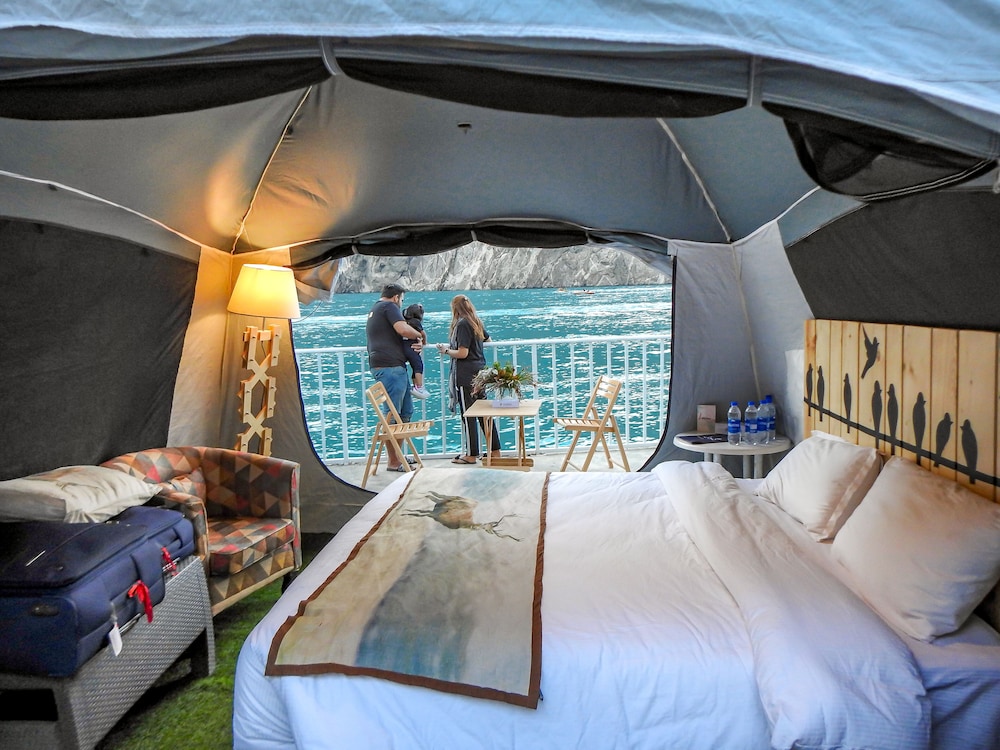 Tent photo 3