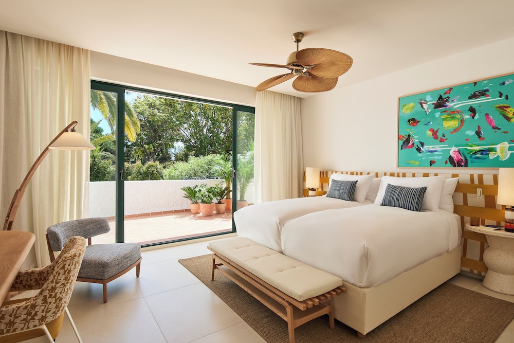 Suite (Marbella) photo 2