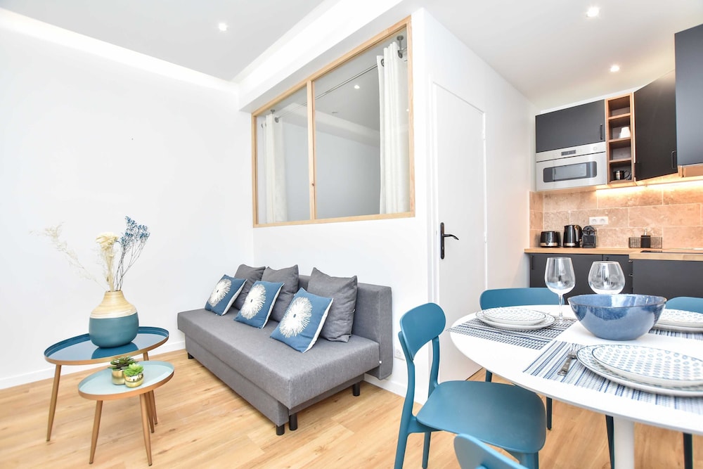 City Apartment