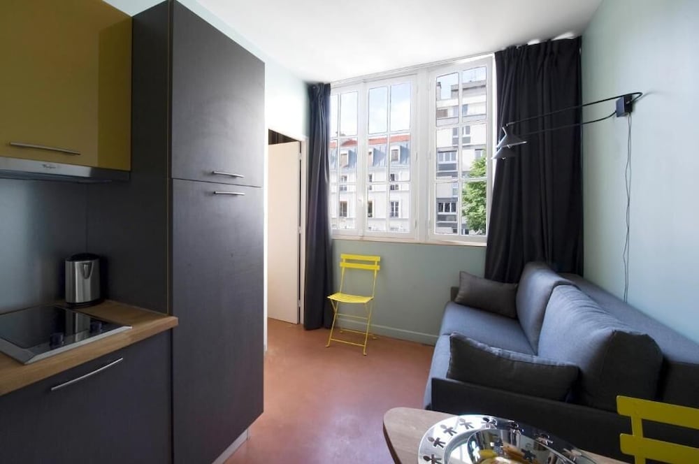 1 Bedroom Terrace Suite photo 1