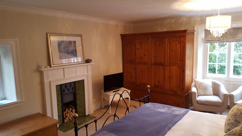 Double Room, Private Bathroom (King-Size Bed) photo 1