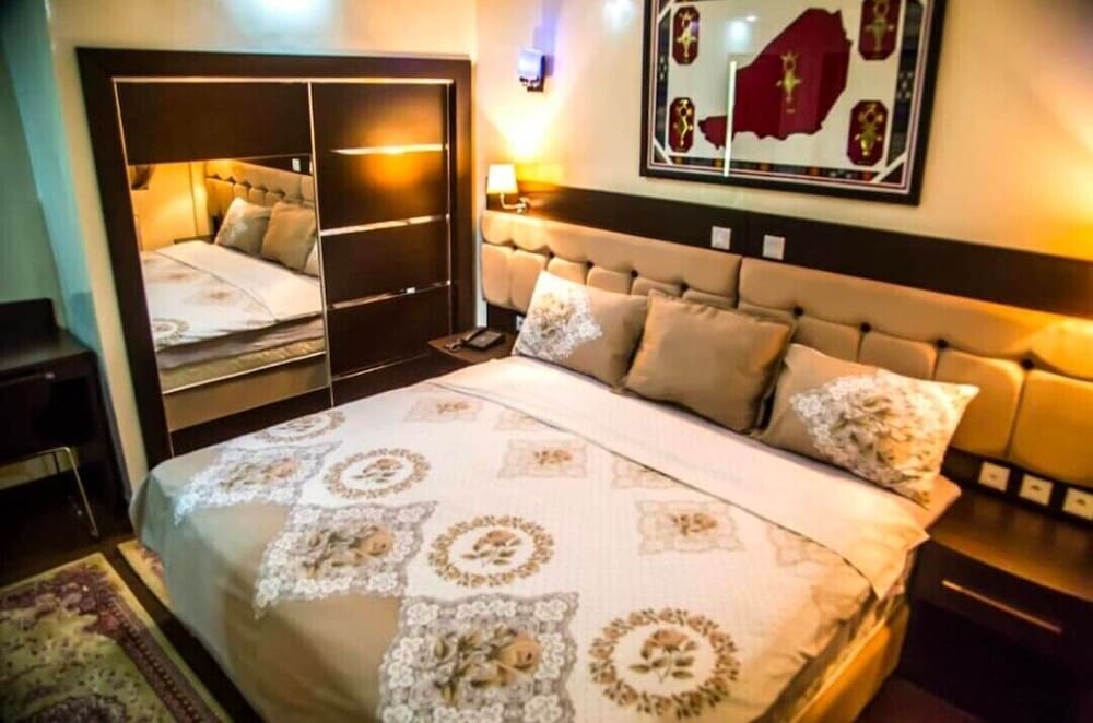 Executive Suite, Balcony, City View photo 1