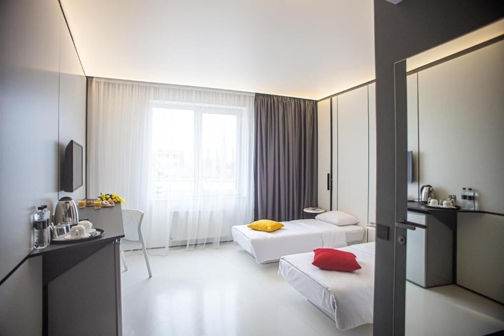 Standard Double or Twin Room, Courtyard View