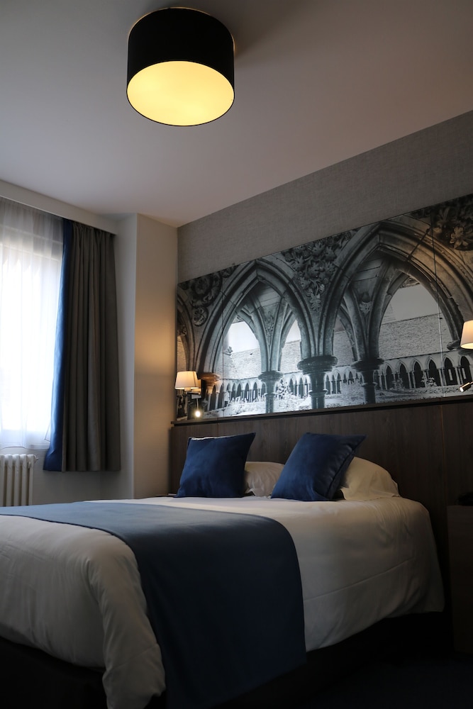 Double Room Annex Saint Michel