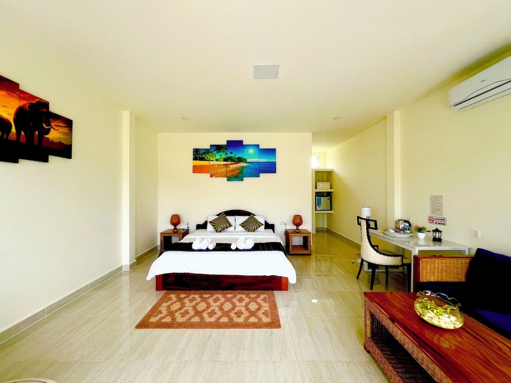 Standard Room photo 2