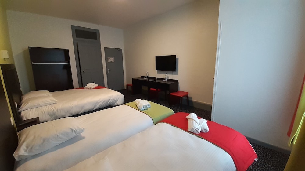 Family Room photo 1