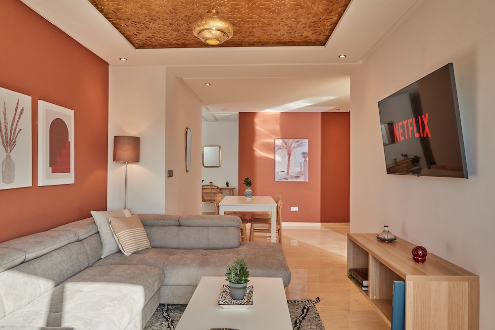 Royal Apartment photo 2