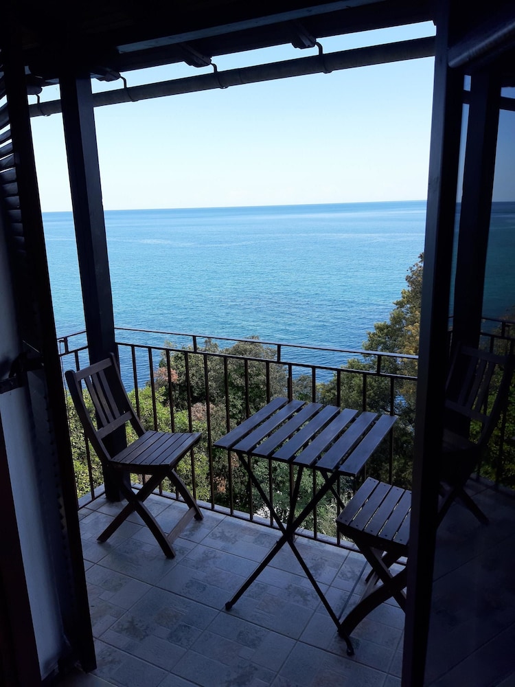 Family Apartment, Multiple Beds, Sea View photo 2