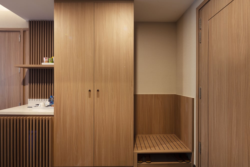 Standard Single Room - Photo 7