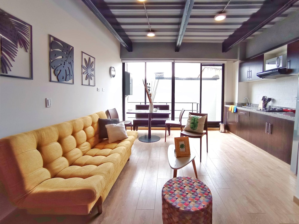 Junior Apartment