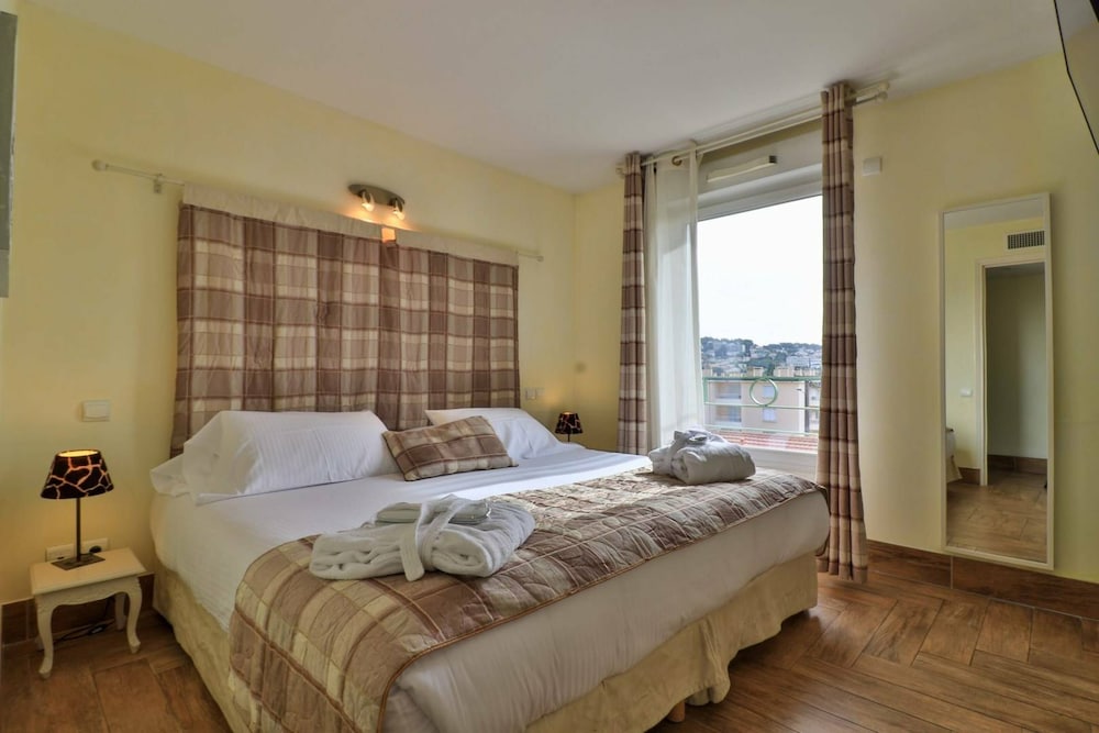 Family Suite photo 2