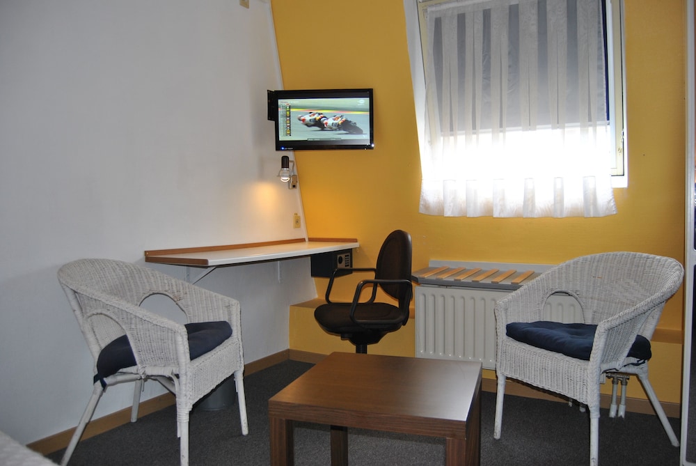 Comfort Triple Room