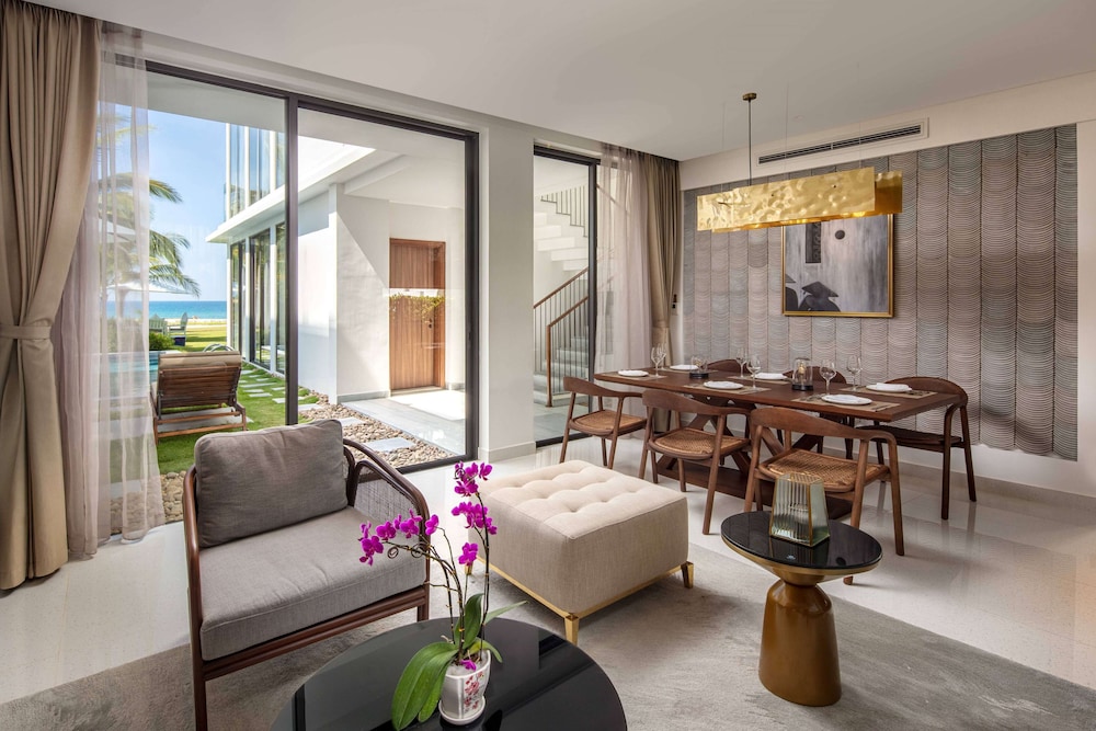 Two-Bedroom Beachfront Pool Villa - Photo 2