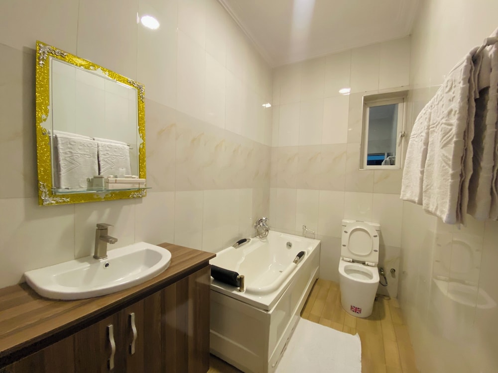 Executive Double Room, City View photo 2