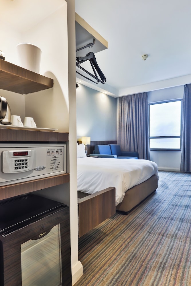 Standard Room, 1 Double Bed with Sofa bed, Smoking, Ocean View - Photo 20