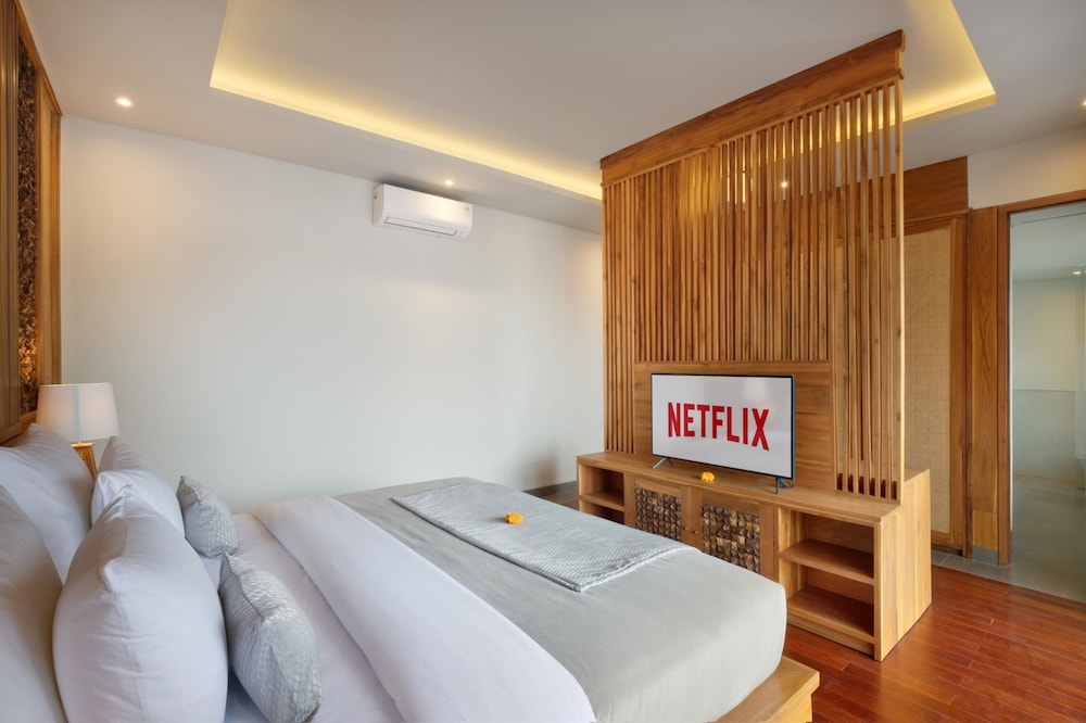 2 Bedroom Villa with Private Pool & Bath Tub - Photo 6