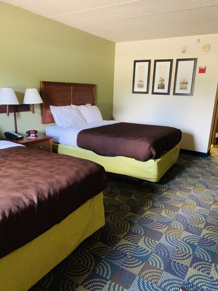 Room, 2 Queen Beds, Accessible, Non Smoking (Mobility) - Photo 20