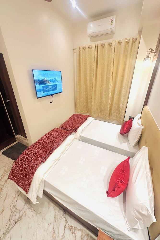 Deluxe Twin Room - Photo 3