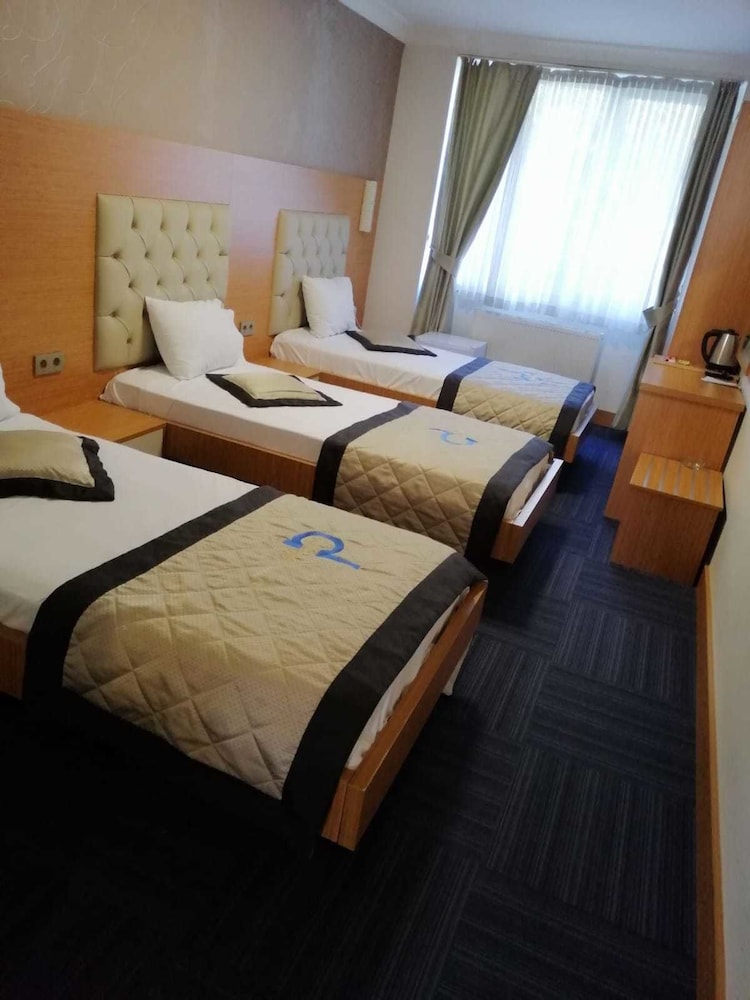 Standard Triple Room photo 3