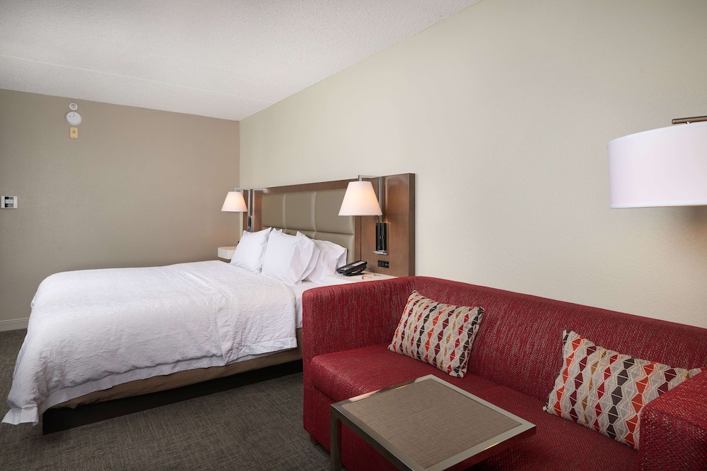 Room, 1 King Bed, Non Smoking - Photo 1