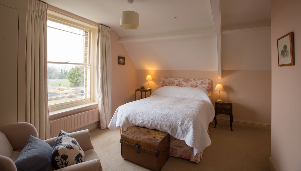 Superior Double Room, Ensuite (Lord Dawson Atic) photo 1