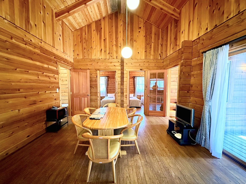 Private Cottage - Log Cabin - Photo 19