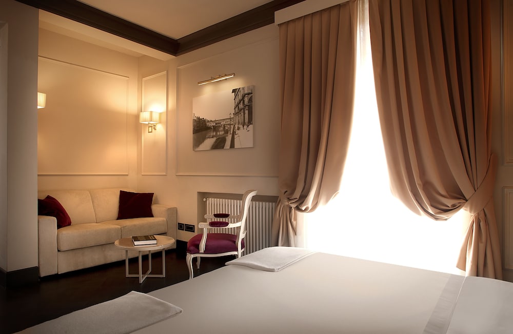 Deluxe Double Room photo 3
