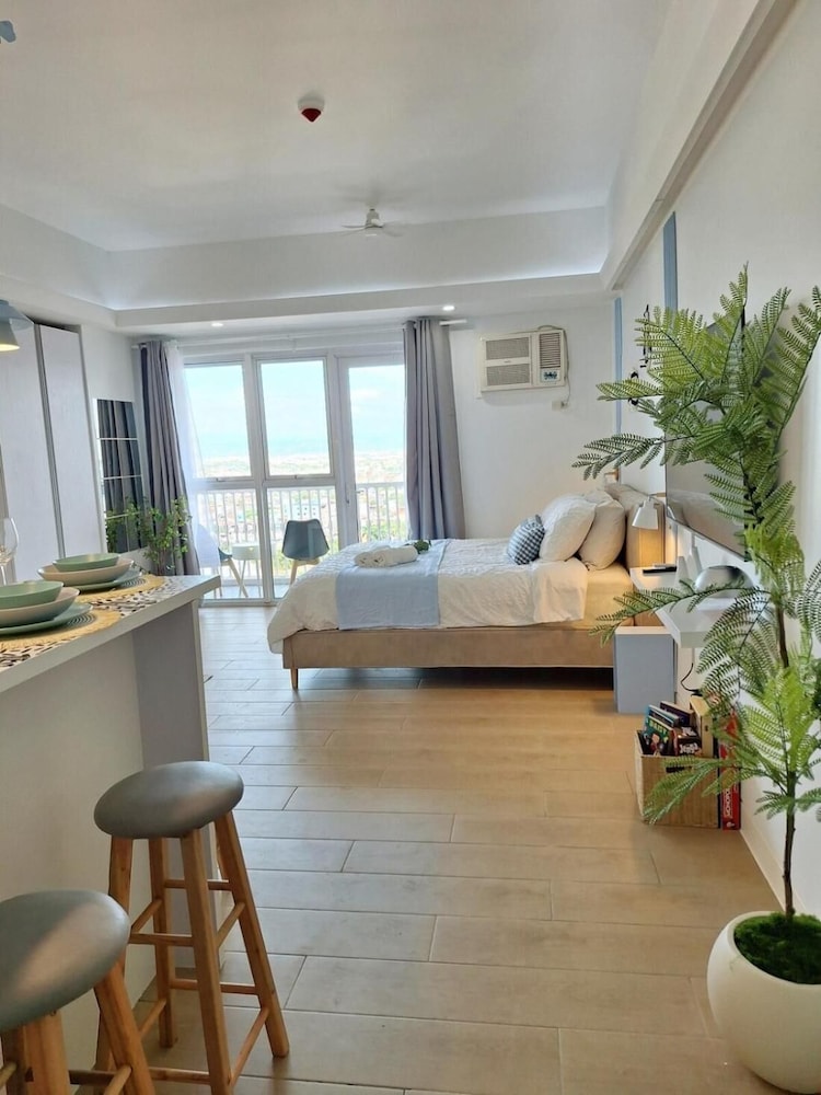 Condo, 1 Bedroom, Accessible, Balcony photo 3