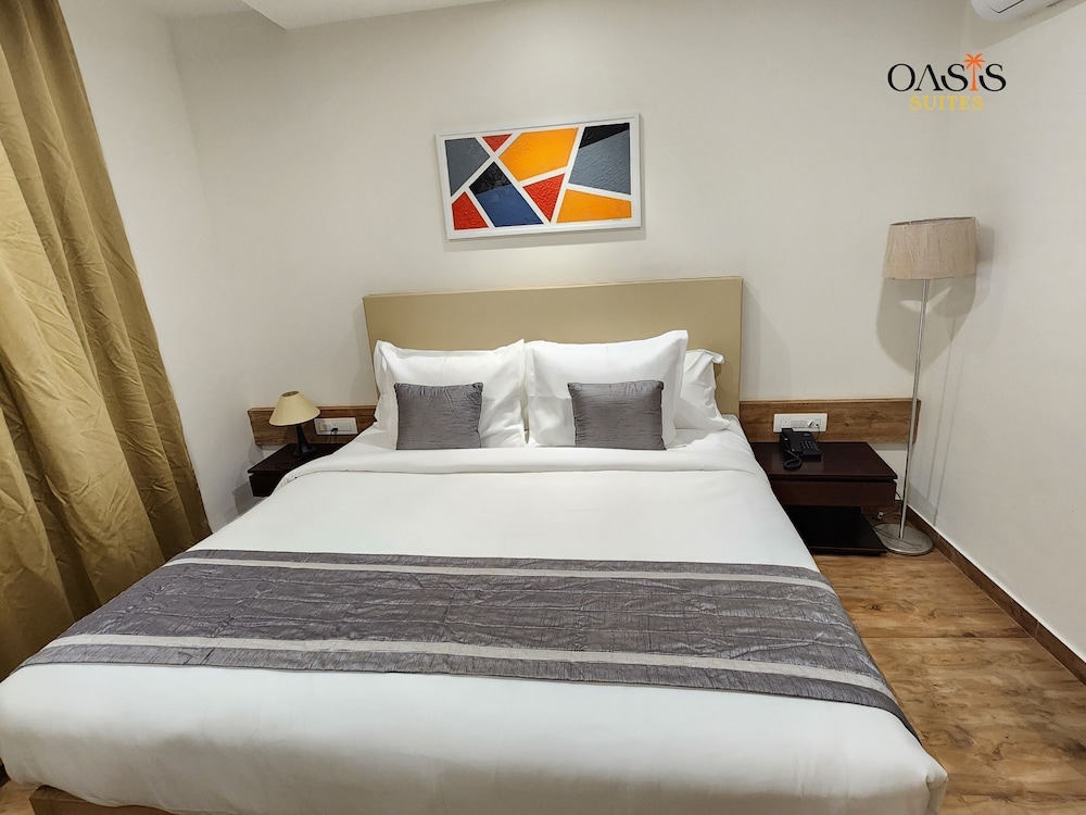 Deluxe Room, 1 King Bed