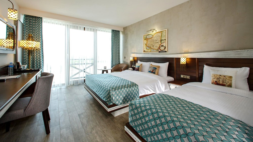 Grand Room photo 3