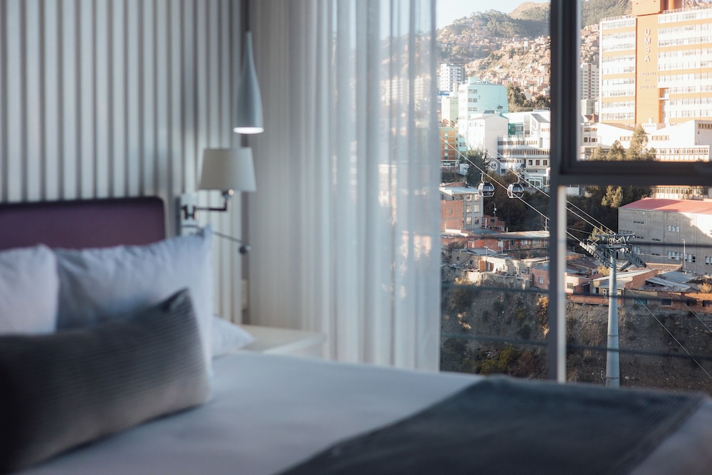 Premium Room, 1 King Bed, City View photo 2