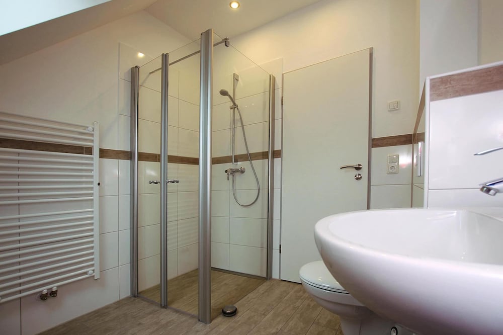 Luxury Apartment, 4 Bedrooms photo 3