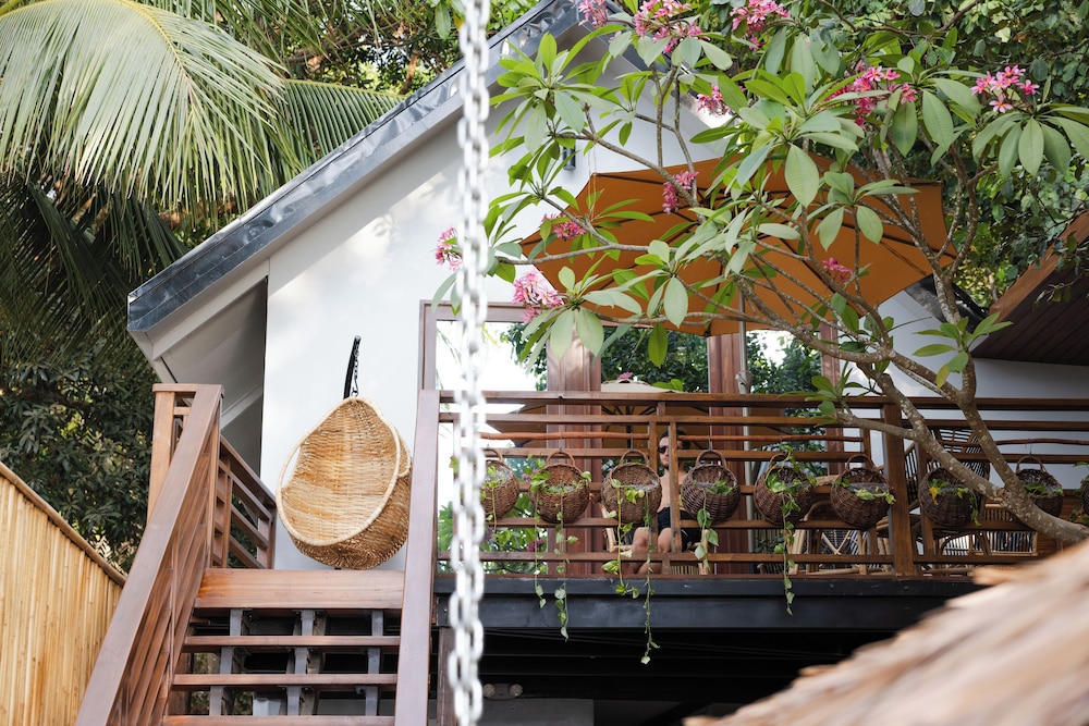 Comfort Villa, Beach View