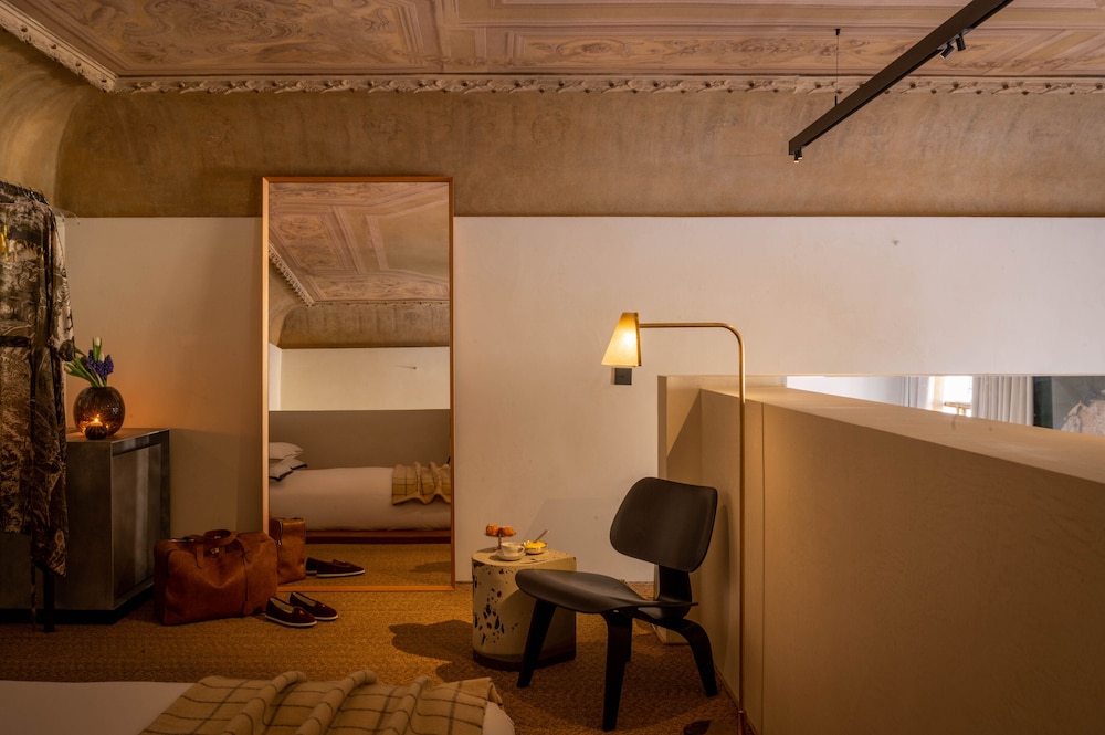 Postvenetian Family Loft thumbnail 5