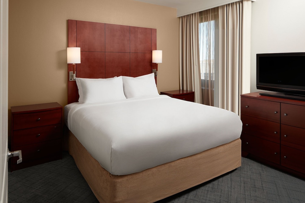 Suite, 1 Bedroom photo 2