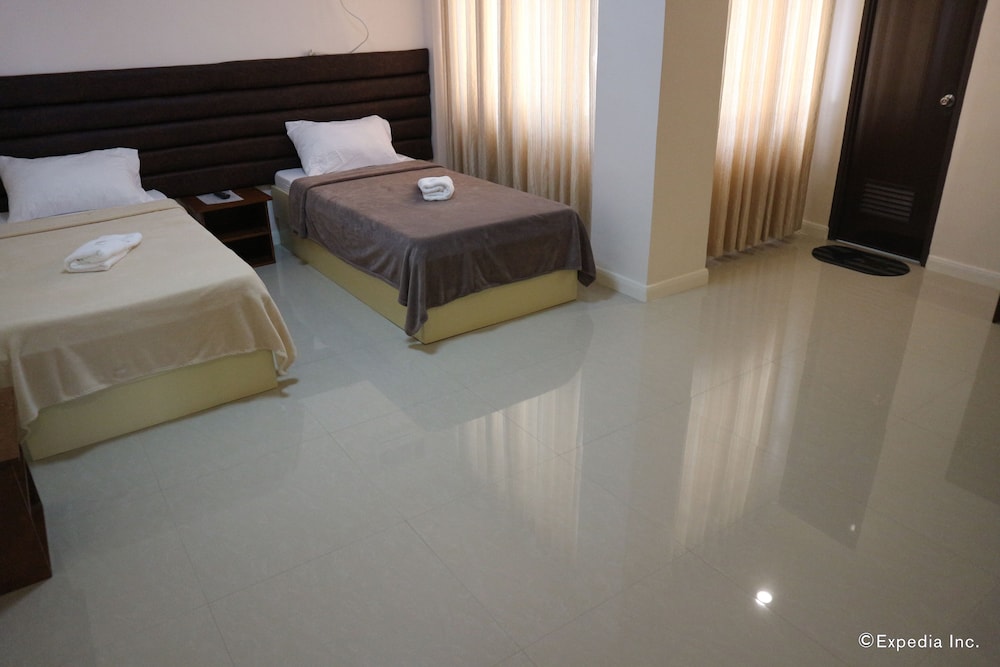 Standard Twin Room photo 3