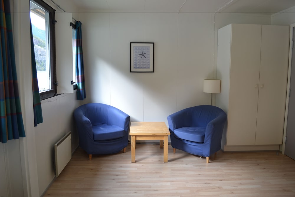 Economy Double Room photo 3