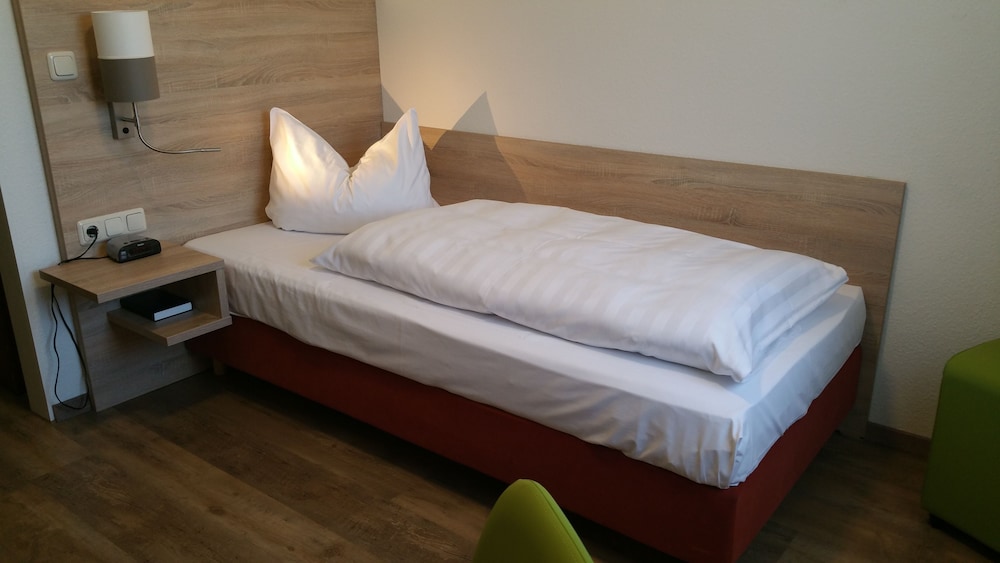 Single Room - Photo 12