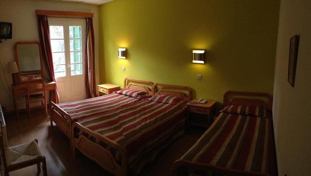 Family Room - Photo 1