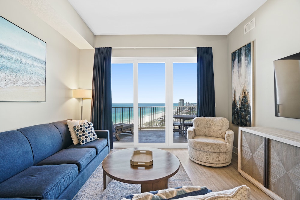 Condo, 3 Bedrooms, Sea View (2311)