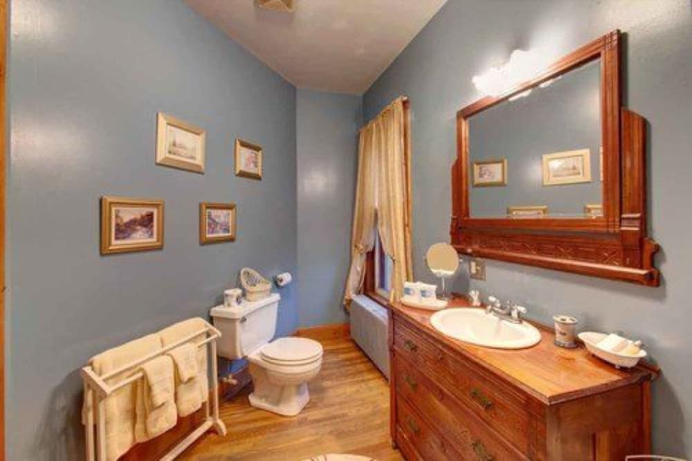 Birch Room photo 2