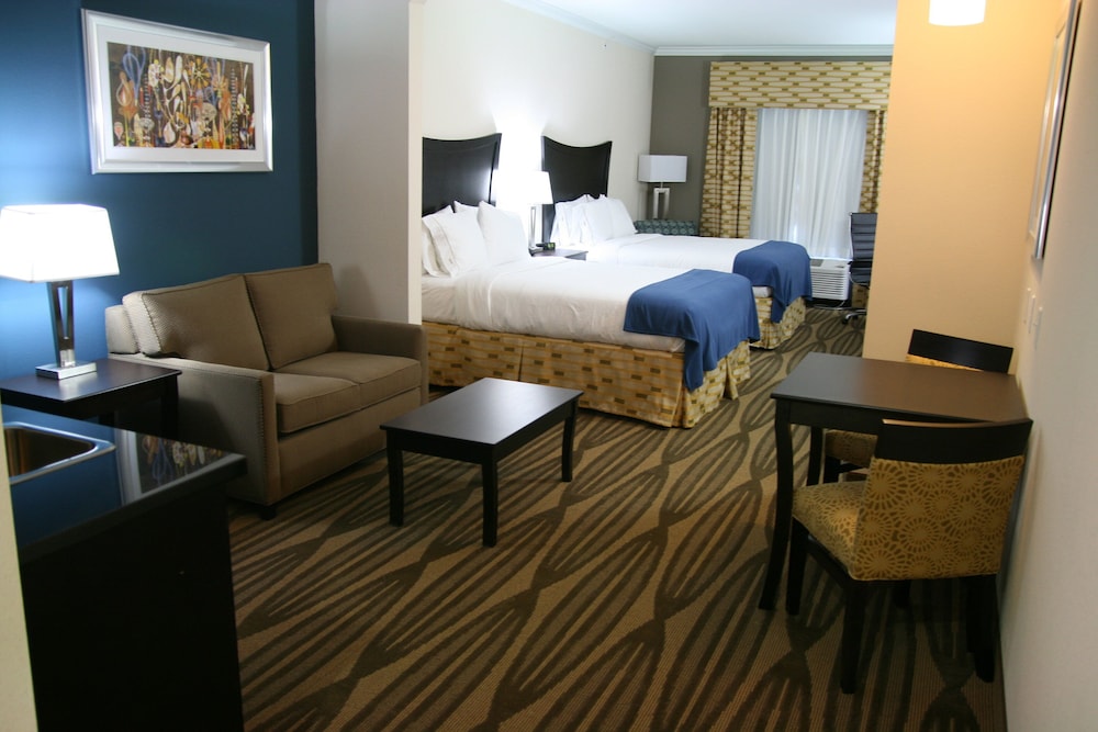 Suite, Multiple Beds (Addl Living Area) - Photo 1