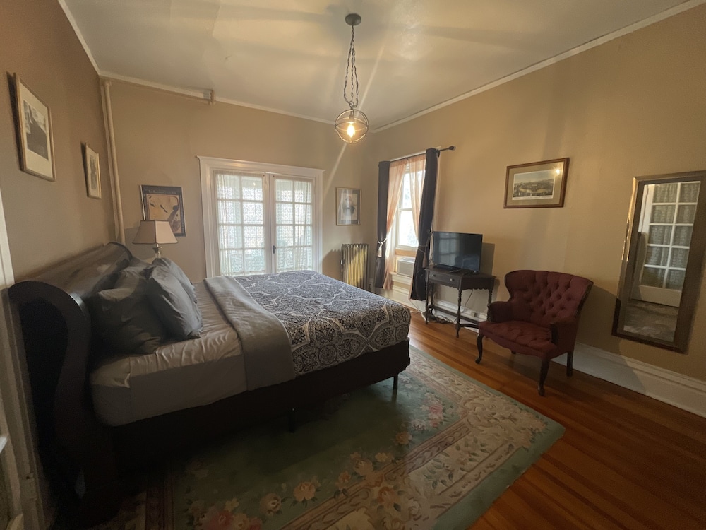 Helena Suite 23 - Photo 3