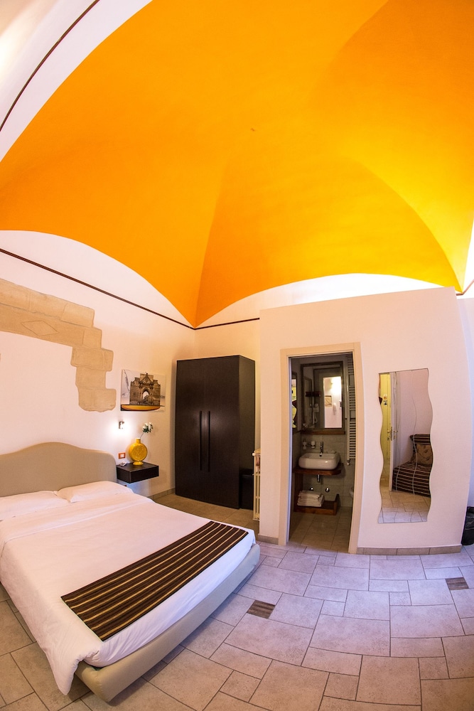 Triple Room, City View