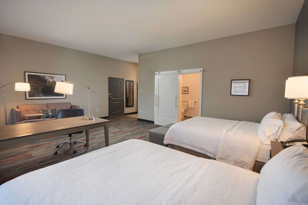 Studio Suite, 2 Queen Beds, Mobility Accessible, Hearing Accessible, Bathtub photo 1