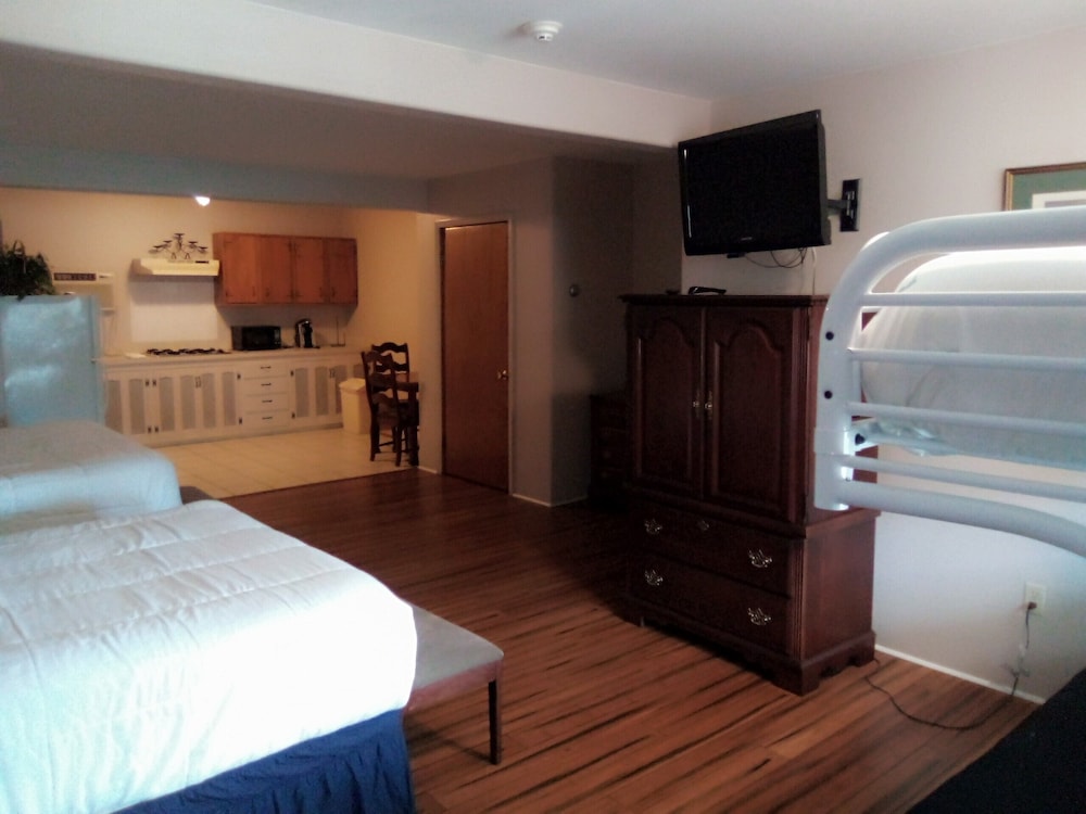 Family Quadruple Room