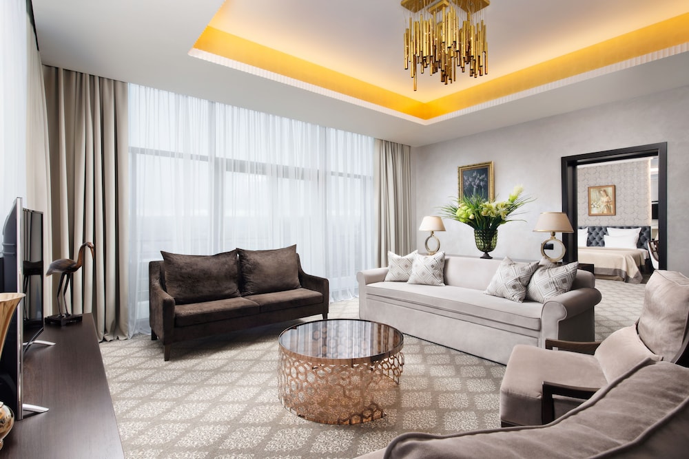 Panoramic Suite, Balcony, Park View